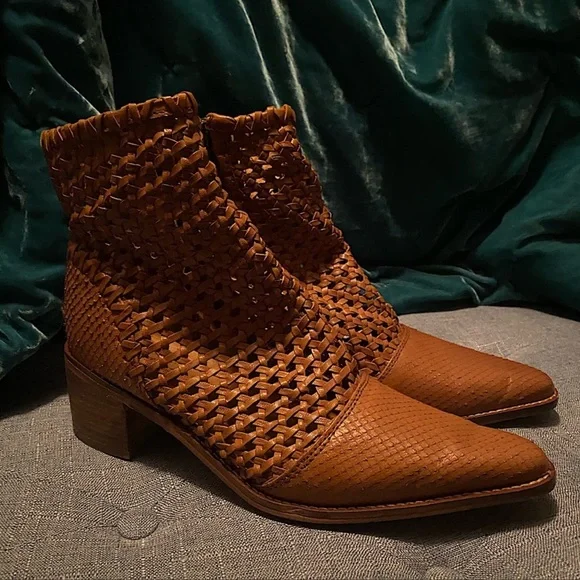 Free People in the loop woven boots brand new size 9 - Picture 2 of 6